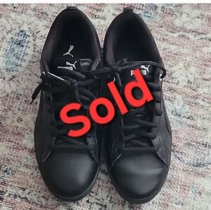 Puma Smash women size 7